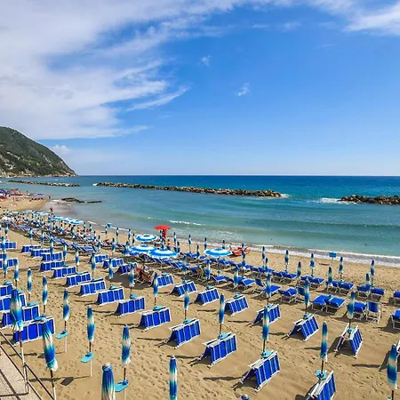 Apartment Lovely In With Kitchen Deiva Marina